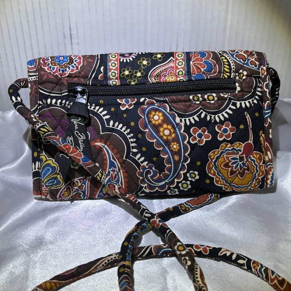 Vera Bradley crossbody Tri fold wallet purse. ID slot card storage Velcr…